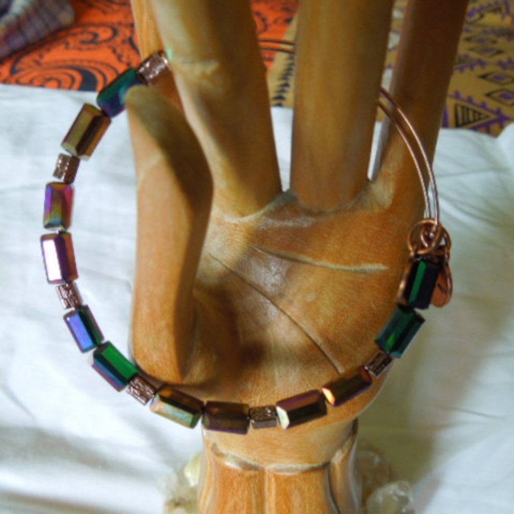 EUC Alex & Ani Rainbow Bangle